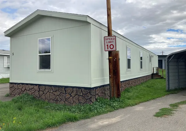 Photo 2 of Single family home for sale at 6125 Mullan Rd #5, Missoula, MT 59808 | MLS# 30078416 | Listing updated on 2026-09-15