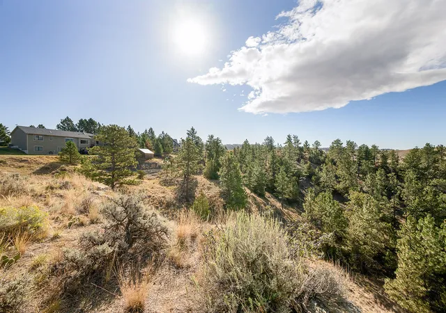 Photo 17 of Single family home for sale at 712 Summit Ridge Rd, Billings, MT 59101 | MLS# 30077870 | Listing updated on 2026-10-04