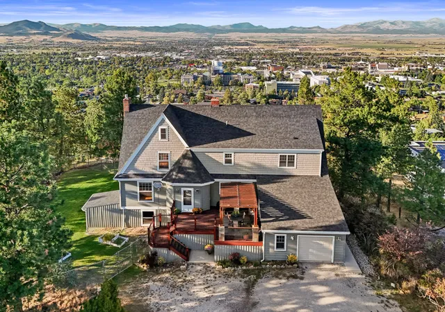 Photo 1 of Single family home for sale at 601 S Montana Ave, Helena, MT 59601 | MLS# 30078214 | Listing updated on 2026-09-17