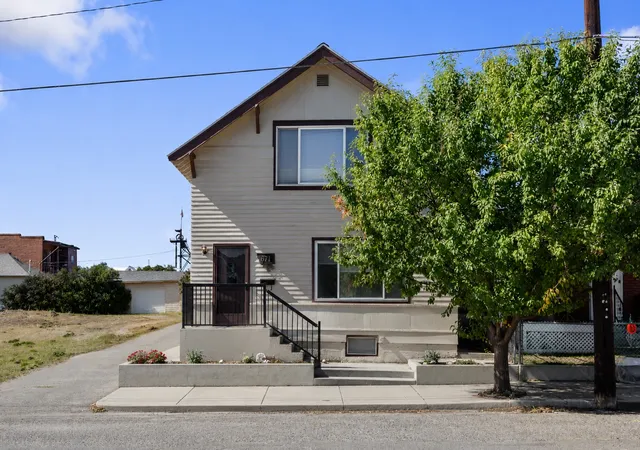 Photo 1 of Single family home for sale at 671 S Washington St, Butte, MT 59701 | MLS# 30078468 | Listing updated on 2026-09-15