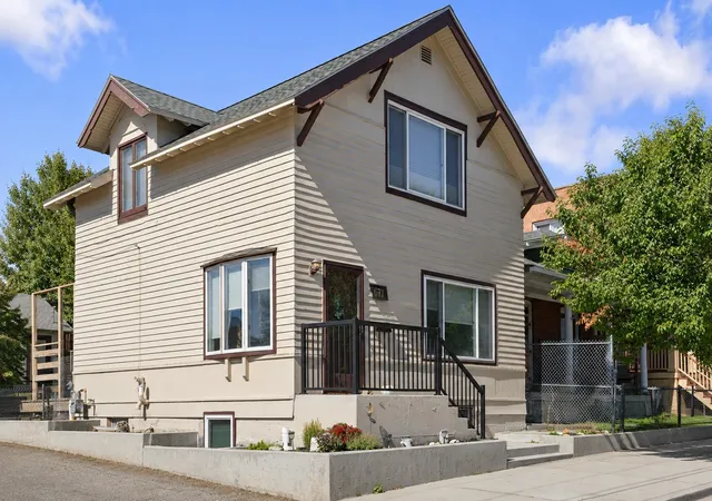 Photo 2 of Single family home for sale at 671 S Washington St, Butte, MT 59701 | MLS# 30078468 | Listing updated on 2026-09-15