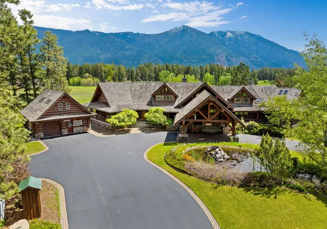 Photo 2 of Mansion for sale at 2347 Middle Rd, Columbia Falls, MT 59912 | MLS# 30078450 | Listing updated on 2026-09-16