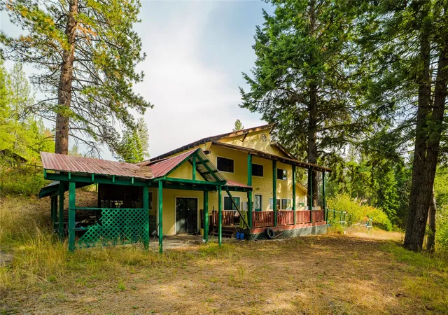 Photo 2 of Single family home for sale at 10 Red Fir Ln, Noxon, MT 59853 | MLS# 30078324 | Listing updated on 2026-09-18