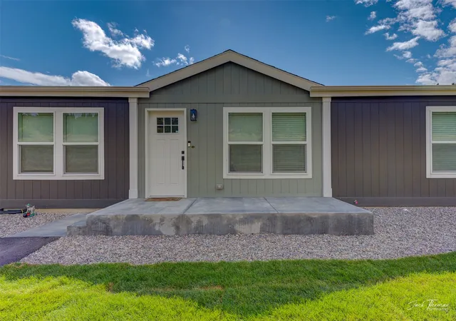 Photo 3 of Single family home for sale at 419 Lump Gulch Rd, Clancy, MT 59634 | MLS# 30078328 | Listing updated on 2026-09-21