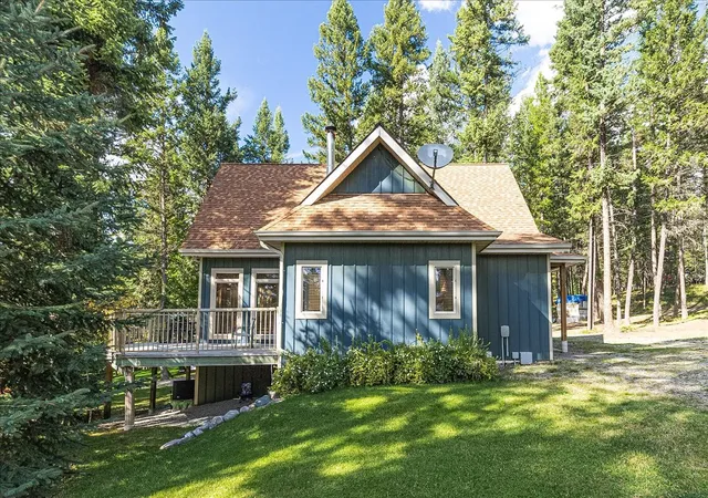 Photo 3 of Single family home for sale at 199 Glen View Dr, Eureka, MT 59917 | MLS# 30078157 | Listing updated on 2026-09-16