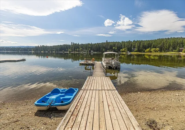 Photo 4 of Single family home for sale at 199 Glen View Dr, Eureka, MT 59917 | MLS# 30078157 | Listing updated on 2026-09-16