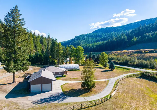 Photo 2 of Single family home for sale at 629 Swamp Crk Rd, Libby, MT 59923 | MLS# 30078326 | Listing updated on 2026-09-20