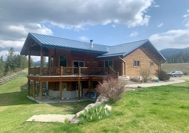 Photo 3 of Single family home for sale at 148 Jonna Ln, Superior, MT 59872 | MLS# 30078517 | Listing updated on 2026-09-23