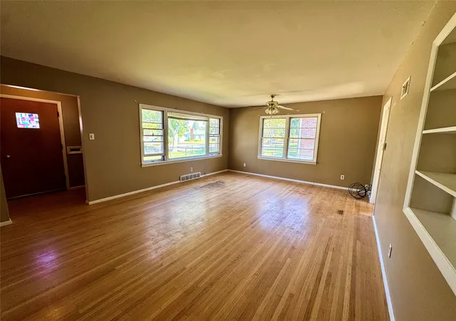 Photo 3 of Single family home for sale at 2720 5th Avenue N, Great Falls, MT 59401 | MLS# 30078534 | Listing updated on 2026-09-22