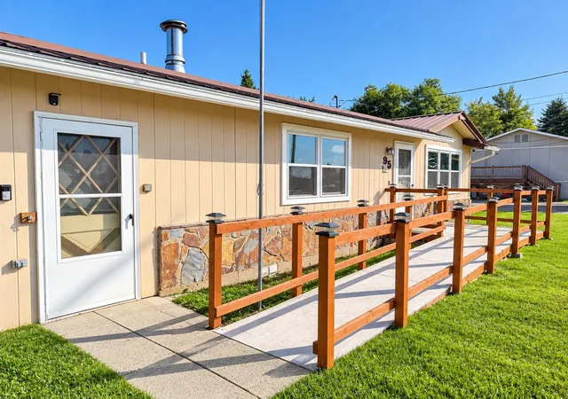 Photo 2 of Single family home for sale at 95 W Evergreen Dr, Kalispell, MT 59901 | MLS# 30078448 | Listing updated on 2026-09-20