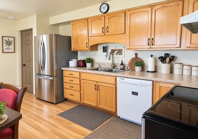 Photo 3 of Single family home for sale at 95 W Evergreen Dr, Kalispell, MT 59901 | MLS# 30078448 | Listing updated on 2026-09-20