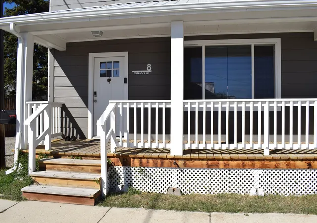 Photo 2 of Single family home for sale at 8 Cherry St, Anaconda, MT 59711 | MLS# 30078543 | Listing updated on 2026-09-23