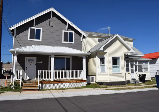 Photo 3 of Single family home for sale at 8 Cherry St, Anaconda, MT 59711 | MLS# 30078543 | Listing updated on 2026-09-23