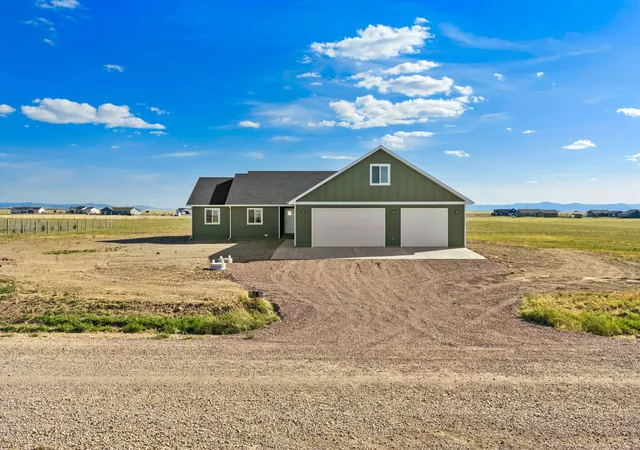 Single family home for sale at 16 Scorpio Dr, Great Falls, MT 59404 | MLS# 30078200
