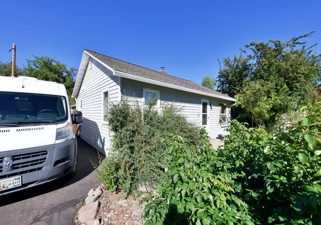 Photo 2 of Single family home for sale at 1414 S 1st Street W, Missoula, MT 59801 | MLS# 30078566 | Listing updated on 2026-09-17
