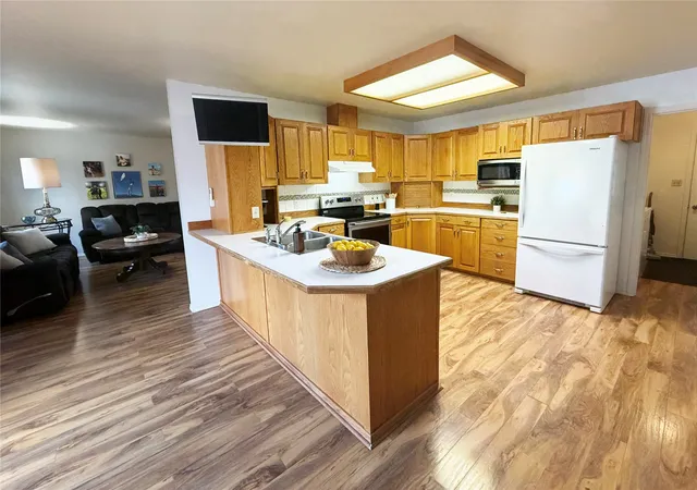 Photo 3 of Single family home for sale at 521 Centennial Dr, Sheridan, MT 59749 | MLS# 30078533 | Listing updated on 2026-09-17