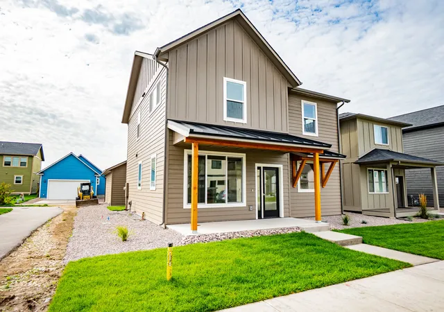 Photo 2 of Single family home for sale at 5267 Remington Dr, Missoula, MT 59808 | MLS# 30078581 | Listing updated on 2026-09-18