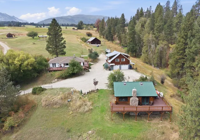 Photo 3 of Single family home for sale at 2889 Boom Orchard Trl, Darby, MT 59829 | MLS# 30078594 | Listing updated on 2026-09-18