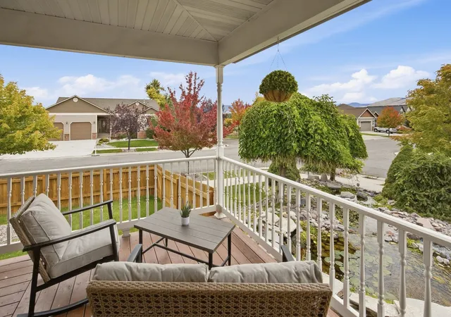 Photo 2 of Single family home for sale at 6001 Hobson Ln, Missoula, MT 59803 | MLS# 30078595 | Listing updated on 2026-09-23