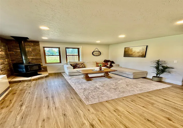 Photo 3 of Single family home for sale at 411 S Water St, Darby, MT 59829 | MLS# 30078524 | Listing updated on 2026-09-22