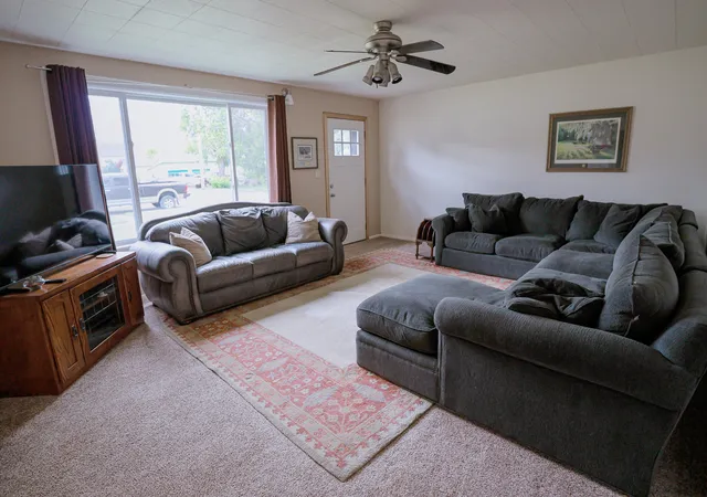 Photo 3 of Single family home for sale at 12 1st Avenue S, Cascade, MT 59421 | MLS# 30078622 | Listing updated on 2026-09-18