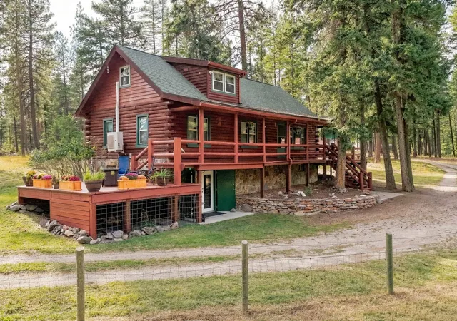 Single family home for sale at 19550 Pond Rd, Frenchtown, MT 59834 | MLS# 30078482