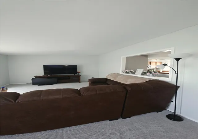Photo 3 of Single family home for sale at 1295 Otter Rd, Helena, MT 59602 | MLS# 30078646 | Listing updated on 2026-09-22