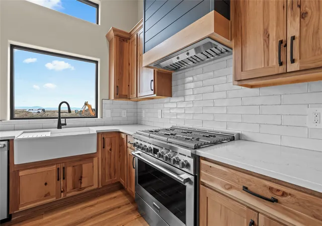 Photo 3 of Single family home for sale at 56 Platinum Ln, Great Falls, MT 59405 | MLS# 30078650 | Listing updated on 2026-09-18