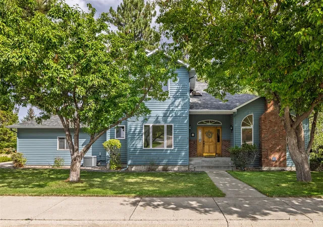 Photo 3 of Single family home for sale at 2524 Lookout Cir, Helena, MT 59601 | MLS# 30078660 | Listing updated on 2026-09-23
