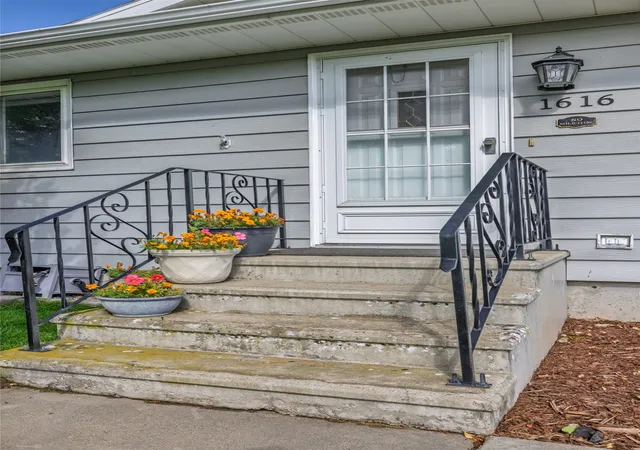 Photo 4 of Single family home for sale at 1616 Kelly Rd, Helena, MT 59602 | MLS# 30078437 | Listing updated on 2026-09-18