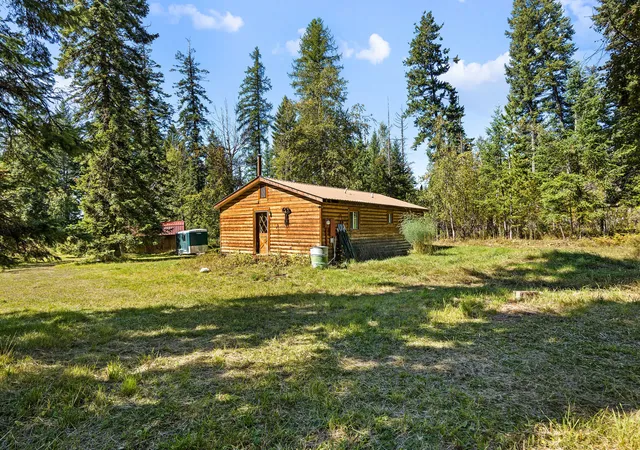 Photo 3 of Single family home for sale at 154 Larch Ln, Kalispell, MT 59901 | MLS# 30078512 | Listing updated on 2026-09-21