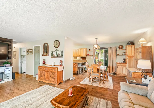 Photo 3 of Single family home for sale at 1361 Buffalo Rd, Helena, MT 59602 | MLS# 30078459 | Listing updated on 2026-09-20