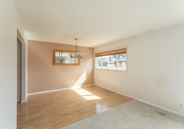 Photo 3 of Single family home for sale at 1518 Meadowlark Dr, Great Falls, MT 59404 | MLS# 30078663 | Listing updated on 2026-09-22