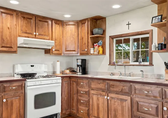 Photo 4 of Single family home for sale at 874 Coal Pit Rd, Corvallis, MT 59828 | MLS# 30078689 | Listing updated on 2026-10-07