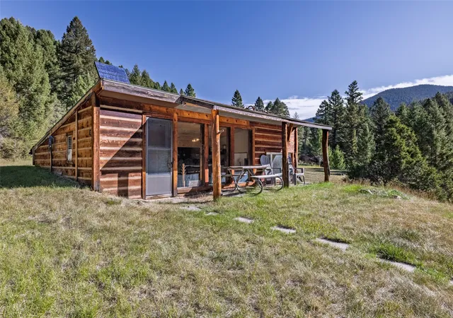 Single family home for sale at 601 Whites Gulch Rd, Townsend, MT 59644 | MLS# 30078672 | Listing updated on 2026-09-22