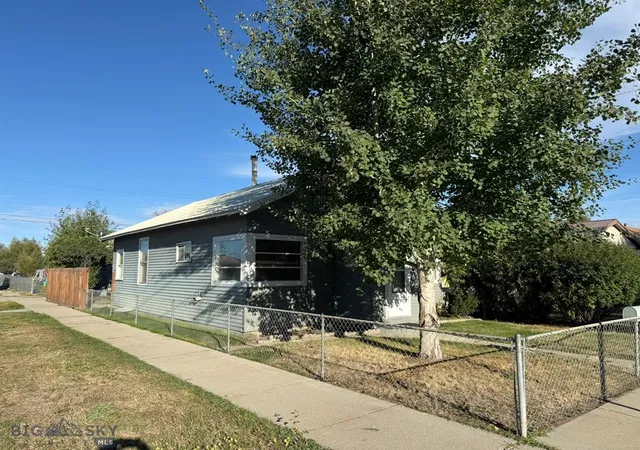 Photo 2 of Single family home for sale at 1857 Carolina Ave, Butte, MT 59701 | MLS# 30078730 | Listing updated on 2026-09-21