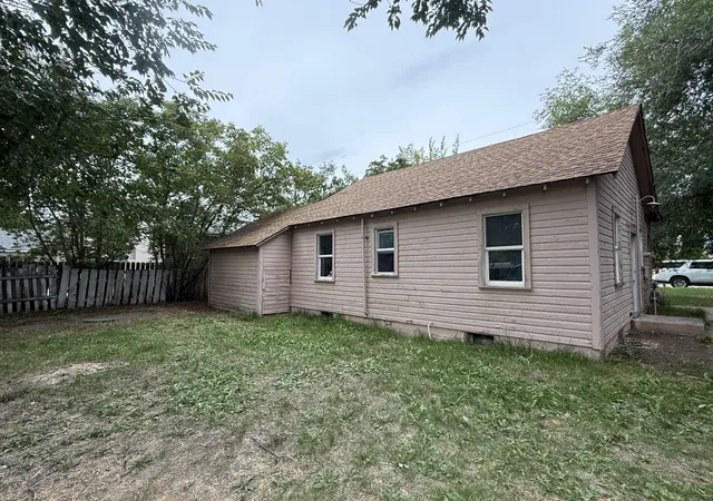Photo 3 of Single family home for sale at 117 Daly Ave, Hamilton, MT 59840 | MLS# 30078731 | Listing updated on 2026-09-23
