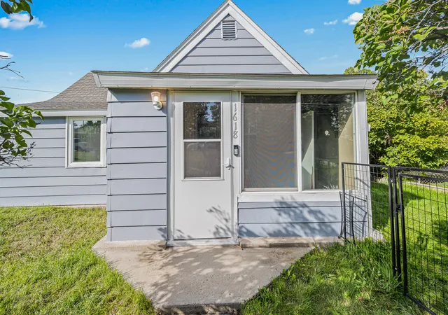 Photo 1 of Single family home for sale at 1618 Livingston Ave, Helena, MT 59601 | MLS# 30078438 | Listing updated on 2026-09-23