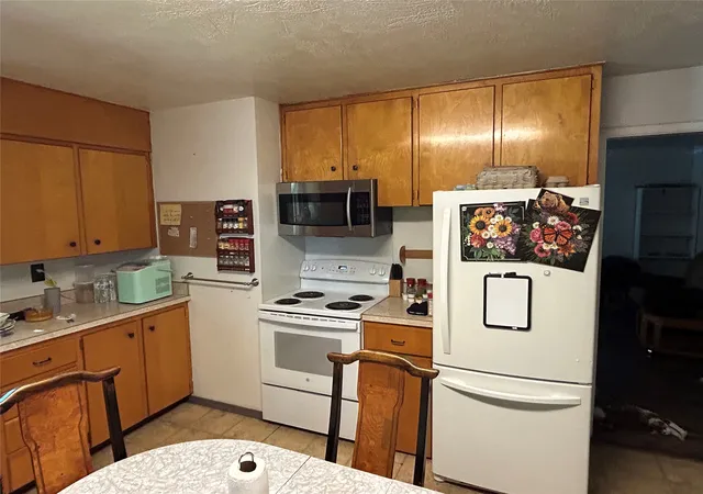 Photo 3 of Single family home for sale at 701 13th Avenue E, Polson, MT 59860 | MLS# 30078626 | Listing updated on 2026-09-23