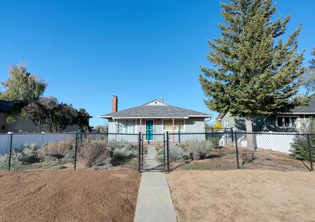 Photo 2 of Multi family home for sale at 1026 Hauser Blvd, Helena, MT 59601 | MLS# 30078739 | Listing updated on 2026-09-21