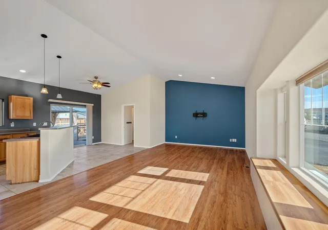 Photo 2 of Single family home for sale at 1024 Antares Rd, Helena, MT 59602 | MLS# 30075697 | Listing updated on 2026-09-22
