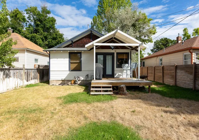 Photo 1 of Single family home for sale at 1533 S 5th Street W, Missoula, MT 59801 | MLS# 30078069 | Listing updated on 2026-09-22