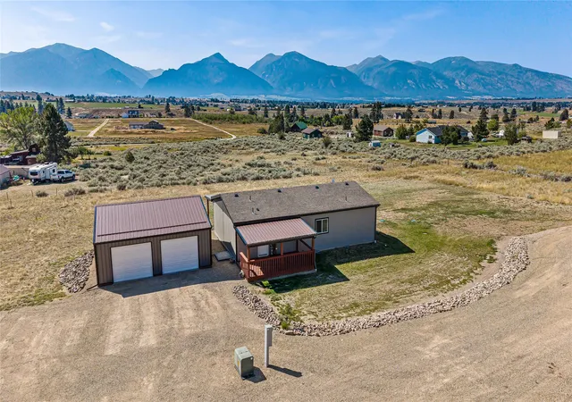 Photo 2 of Manufactured home for sale at 3978 Marlo Way, Stevensville, MT 59870 | MLS# 30078800 | Listing updated on 2026-09-22