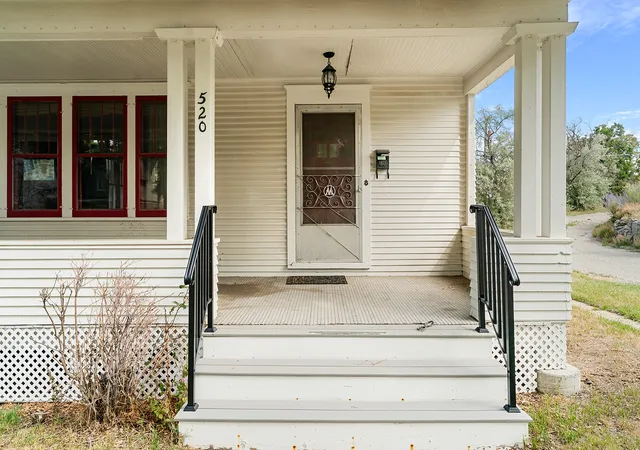 Photo 2 of Single family home for sale at 520 E 6th Avenue, Helena, MT 59601 | MLS# 30072576 | Listing updated on 2026-09-23