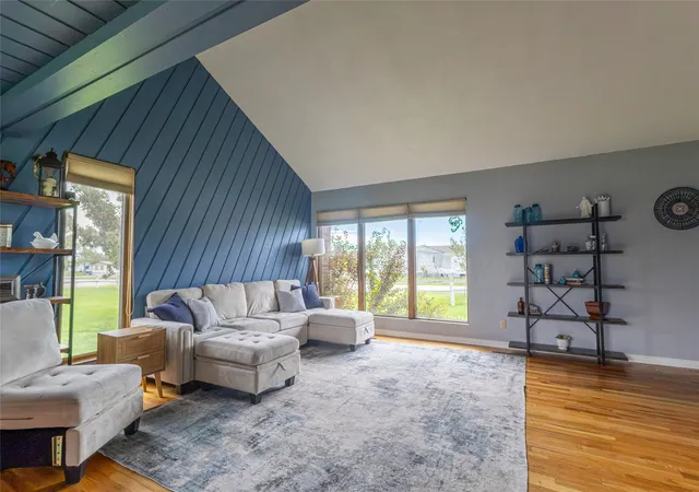 Photo 4 of Single family home for sale at 313 Ponoka Ave, Valier, MT 59486 | MLS# 30078808 | Listing updated on 2026-09-22