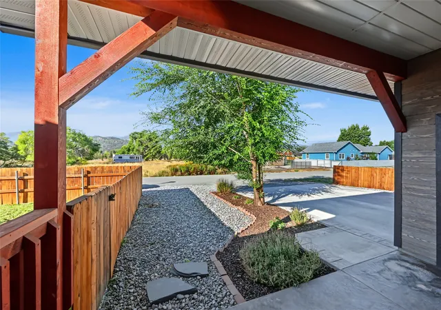 Photo 3 of Single family home for sale at 324 E Meany St, Plains, MT 59859 | MLS# 30078810 | Listing updated on 2026-09-23