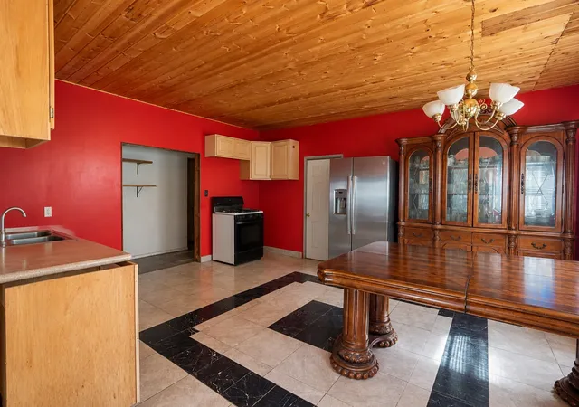 Photo 3 of Single family home for sale at 126 Mill St, Hamilton, MT 59840 | MLS# 30078717 | Listing updated on 2026-09-22