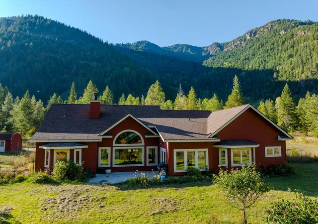 Photo 1 of Single family home for sale at 7 Conifer Ln, Noxon, MT 59853 | MLS# 30078685 | Listing updated on 2026-09-23