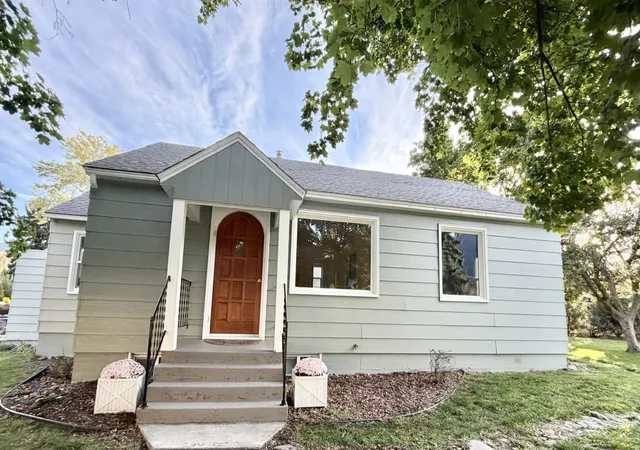 Single family home for sale at 612 Sommers St, Missoula, MT 59802 | MLS# 30078850