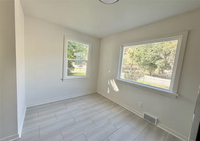Photo 4 of Single family home for sale at 612 Sommers St, Missoula, MT 59802 | MLS# 30078850 | Listing updated on 2026-09-23